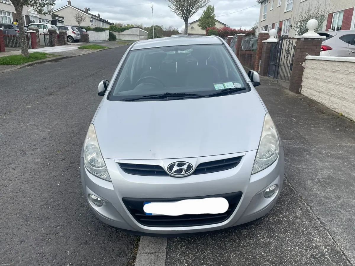 2010 Hyundai i20 – Low Mileage – needs small work - Image 2