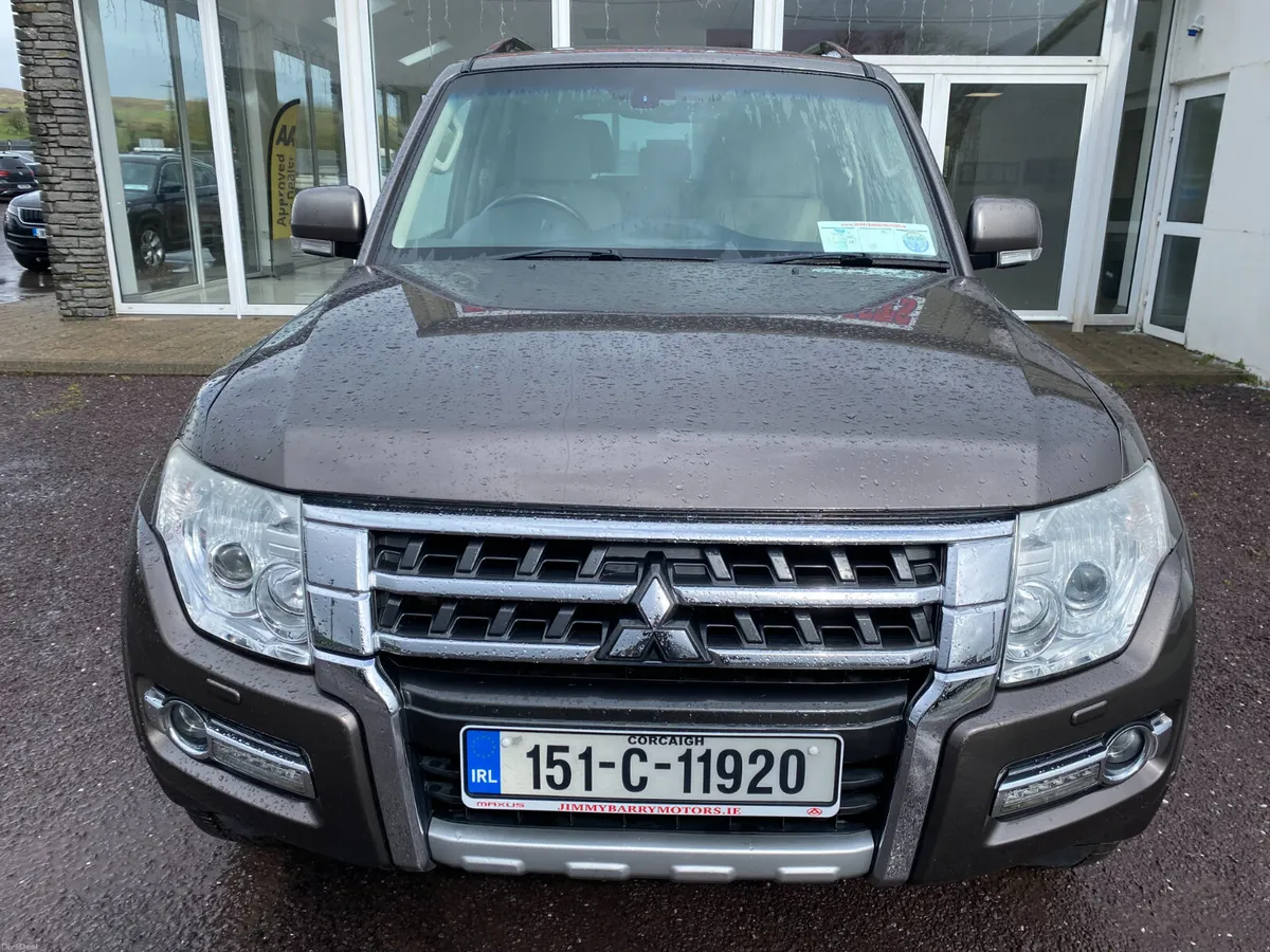 2015 Mitsubishi Pajero LWB N1 5-ST AT N 4DR AUTO - Image 3