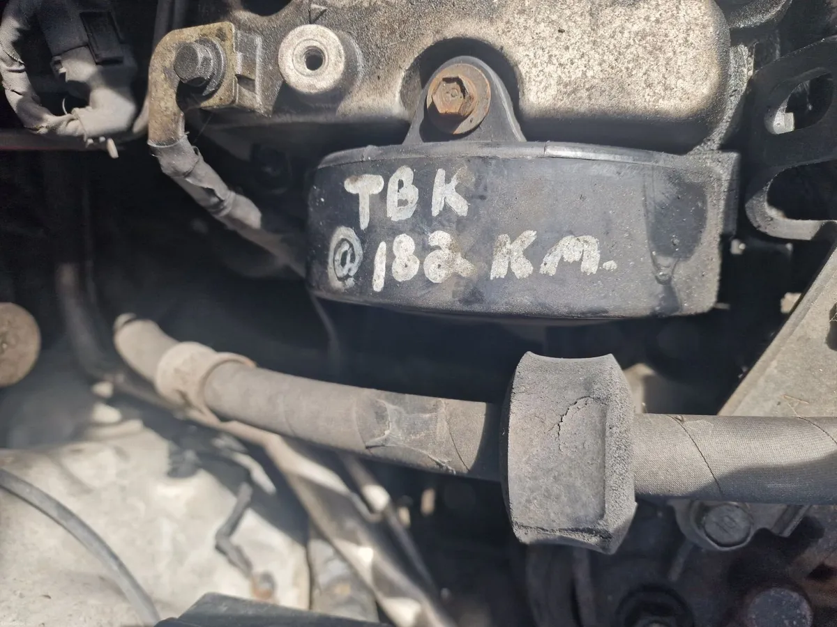 Hyundai Santa Fe 2010 NOT STARTING - Image 4