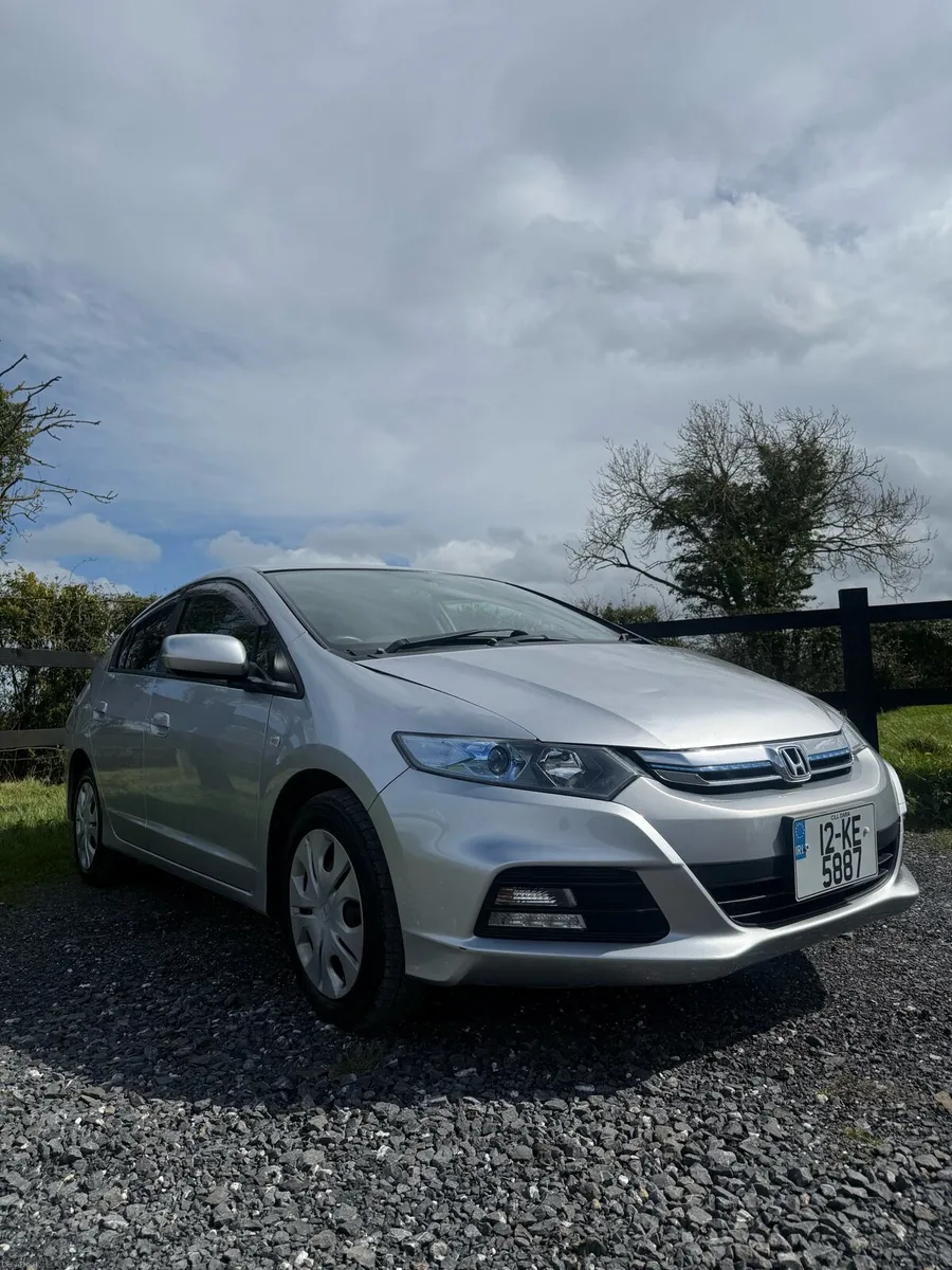 2011 Honda Insight Hybrid auto New Nct - Image 4
