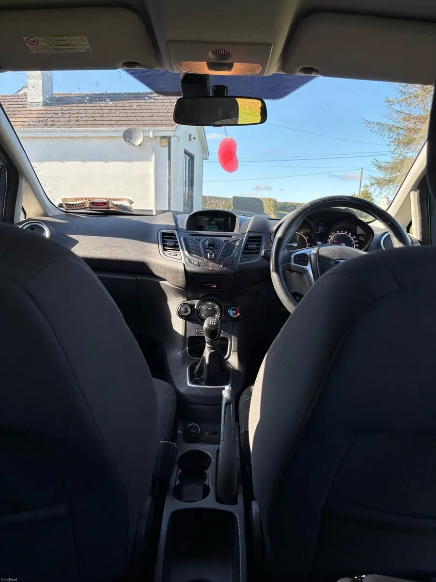 2013 Ford Fiesta - Image 3