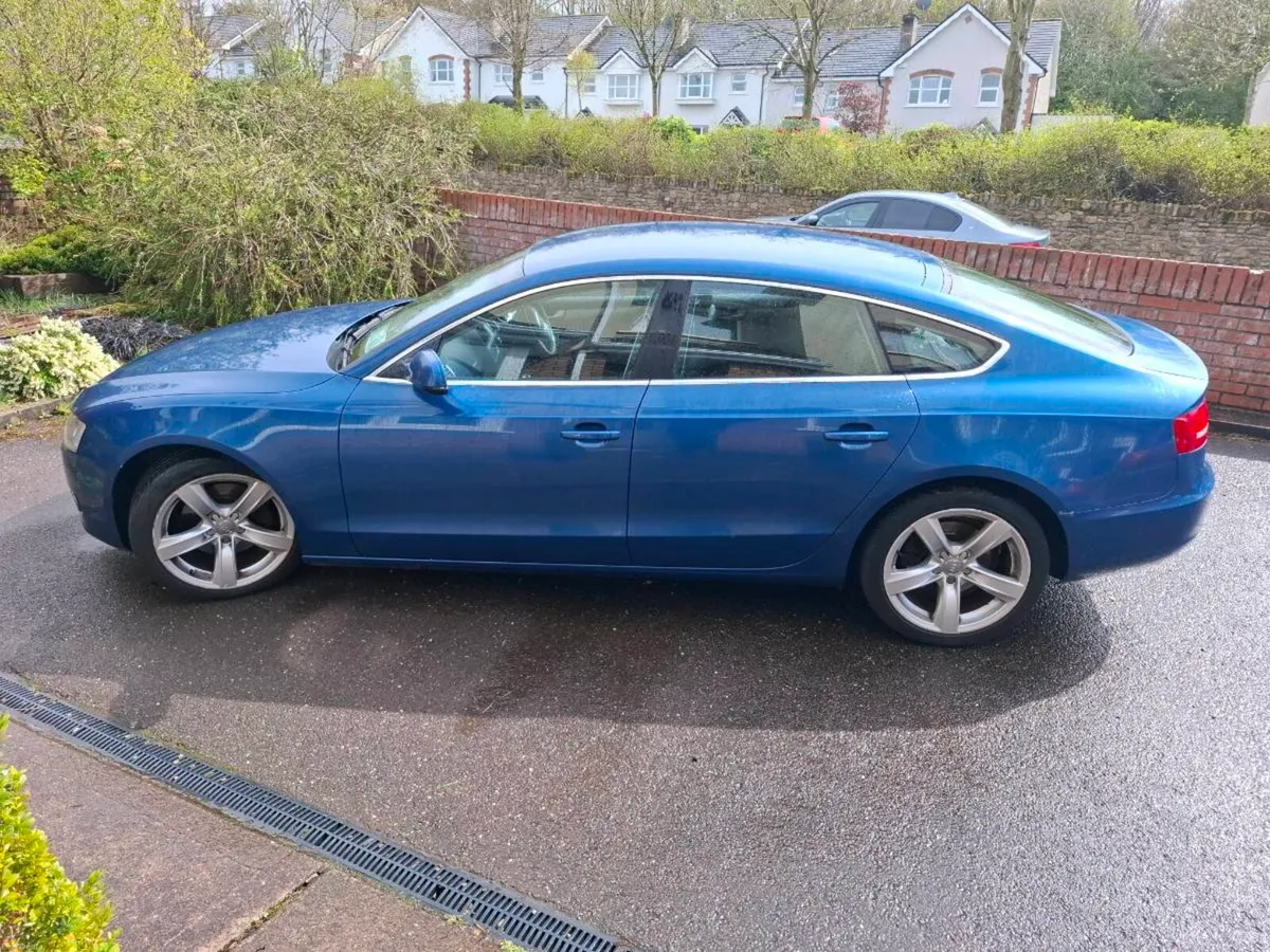 Audi A5 VERY LOW KILOMETRES - Image 4