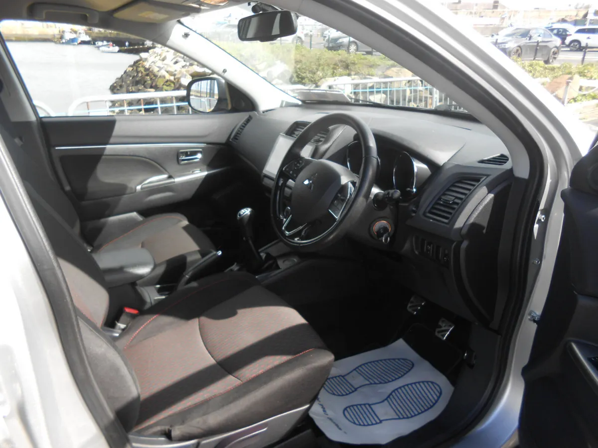 Mitsubishi ASX Intense Suv, 1.6 Petrol Manual 2019 - Image 4