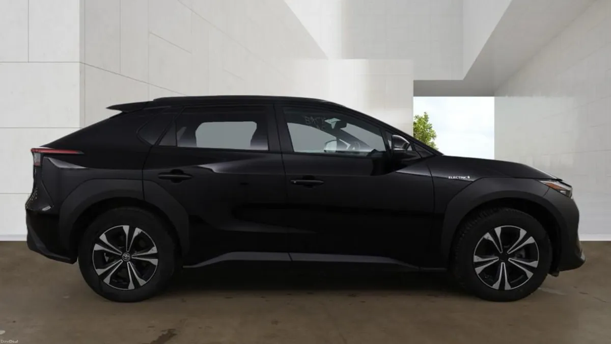 2024 Toyota bZ4X MOTION - Image 3