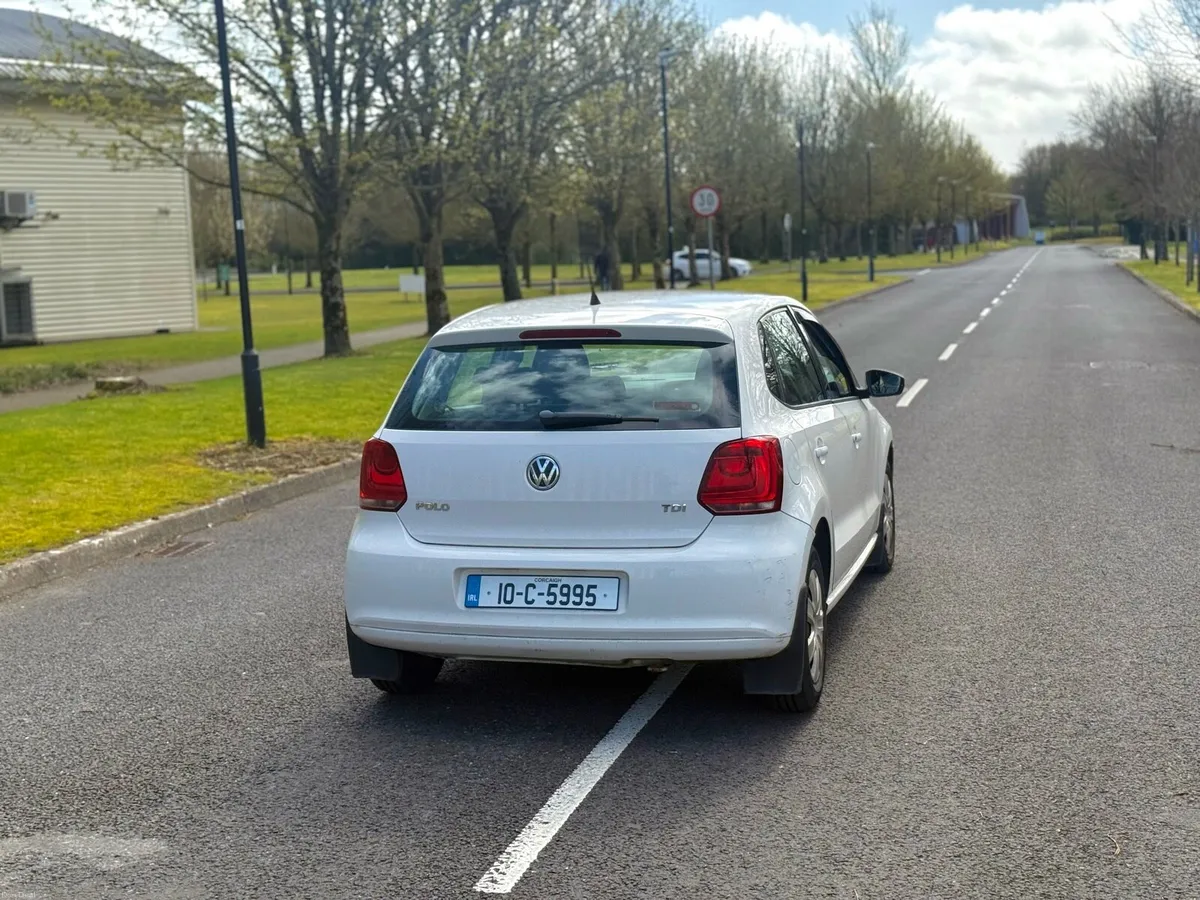 Polo 1.6 Diesel 2010 1700€ - Image 4