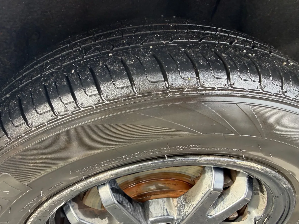 Toyota Prius 2013 - Image 4