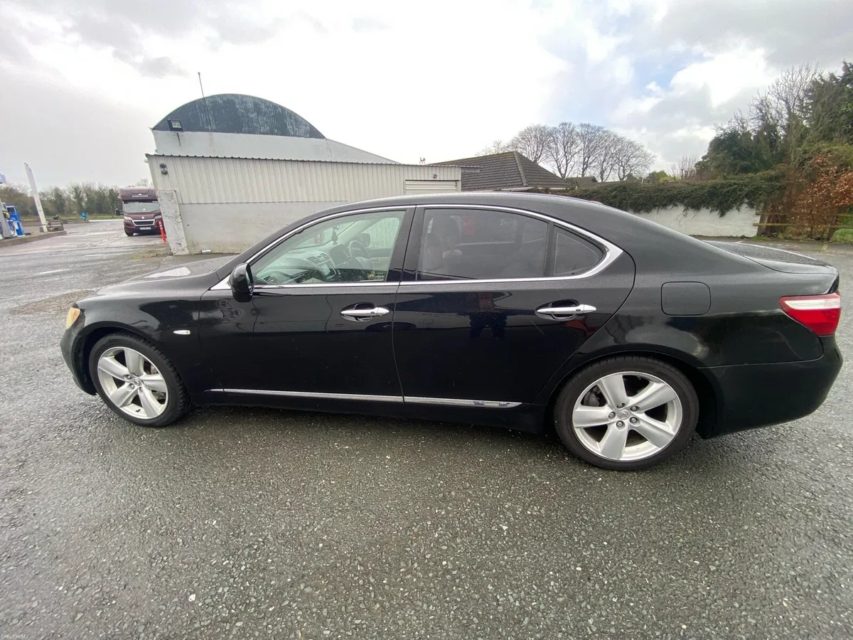 Lexus Ls460 - Image 1