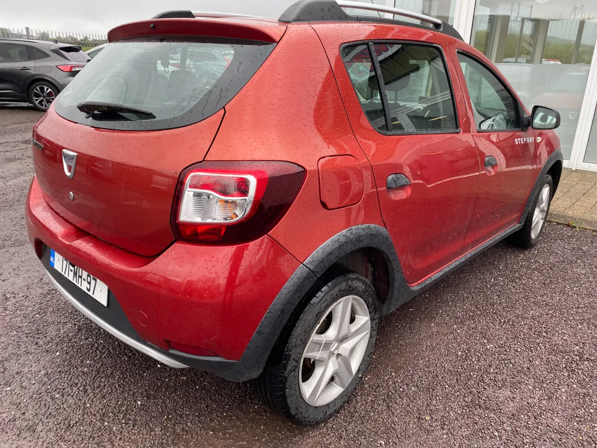 2017 Dacia Sandero Stepway STEPWAY ALTERNATIVE 1.5 - Image 6