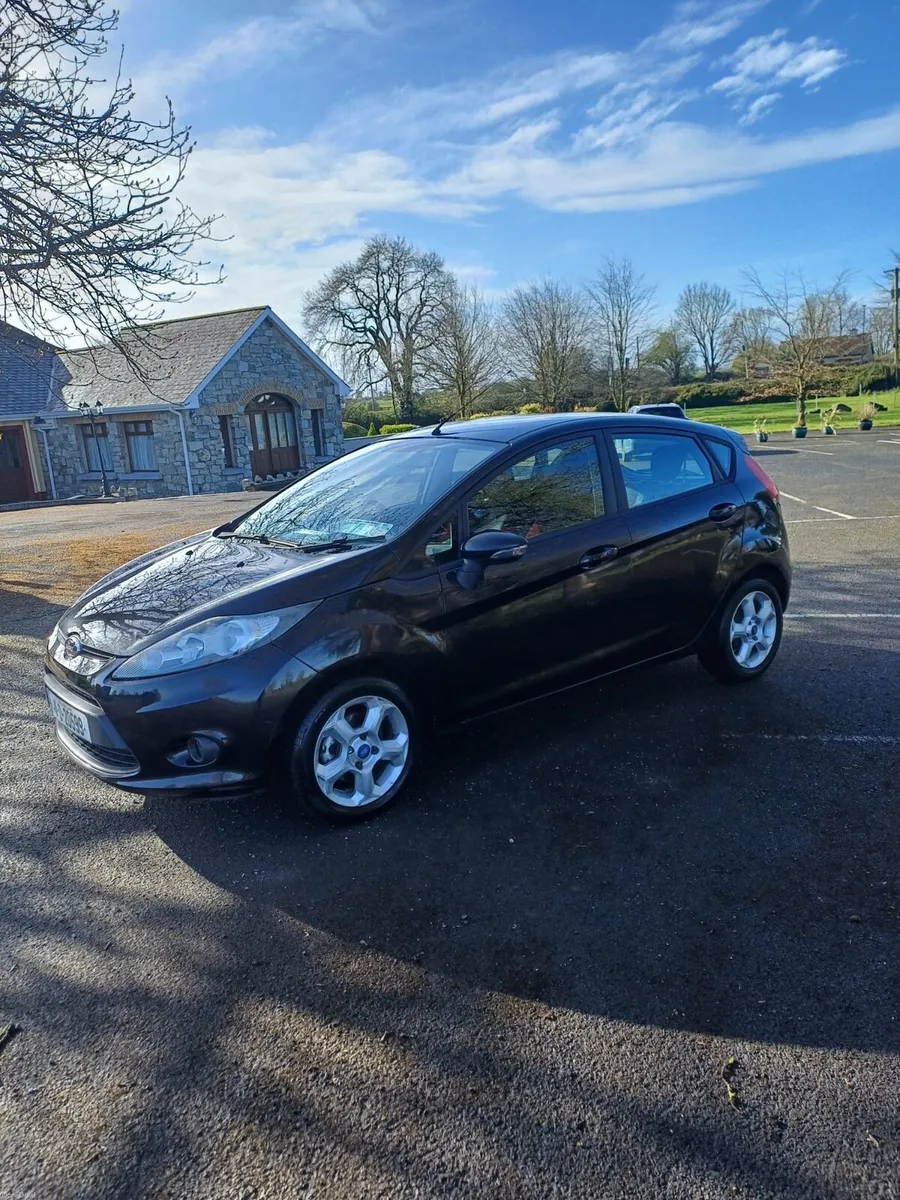 Ford fiesta 1.2 petrol 2011 - Image 1