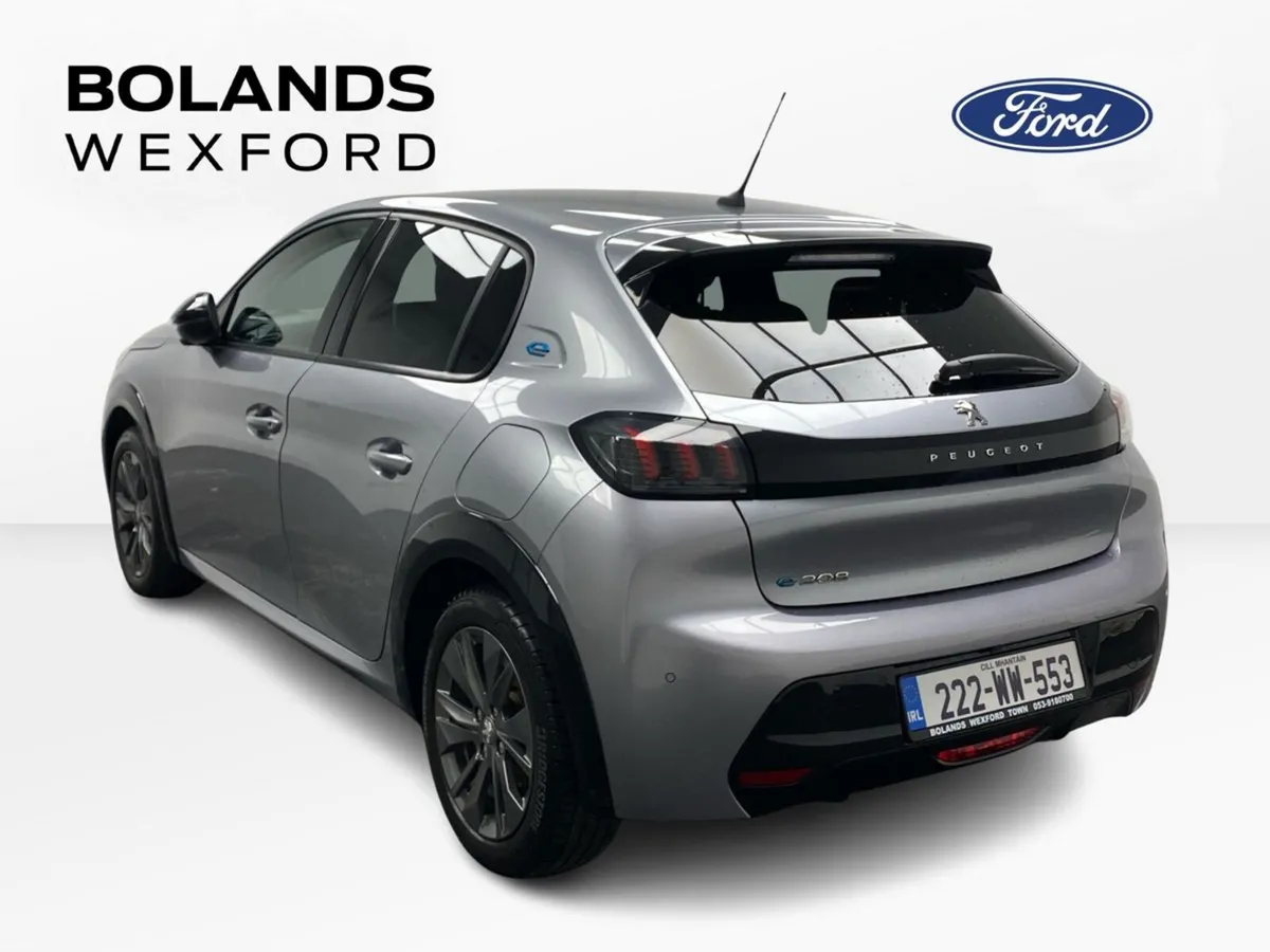 Peugeot 208 Electric 136bhp (50 kWh) Allure Pack - Image 3