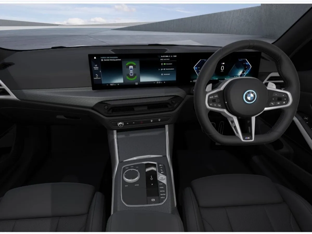 BMW 3-Series 330e M Sport Saloon - Image 3