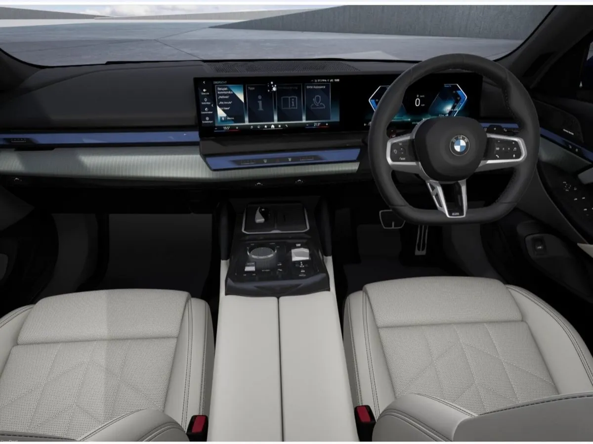 BMW 5-Series 530e M Sport Saloon - Image 3