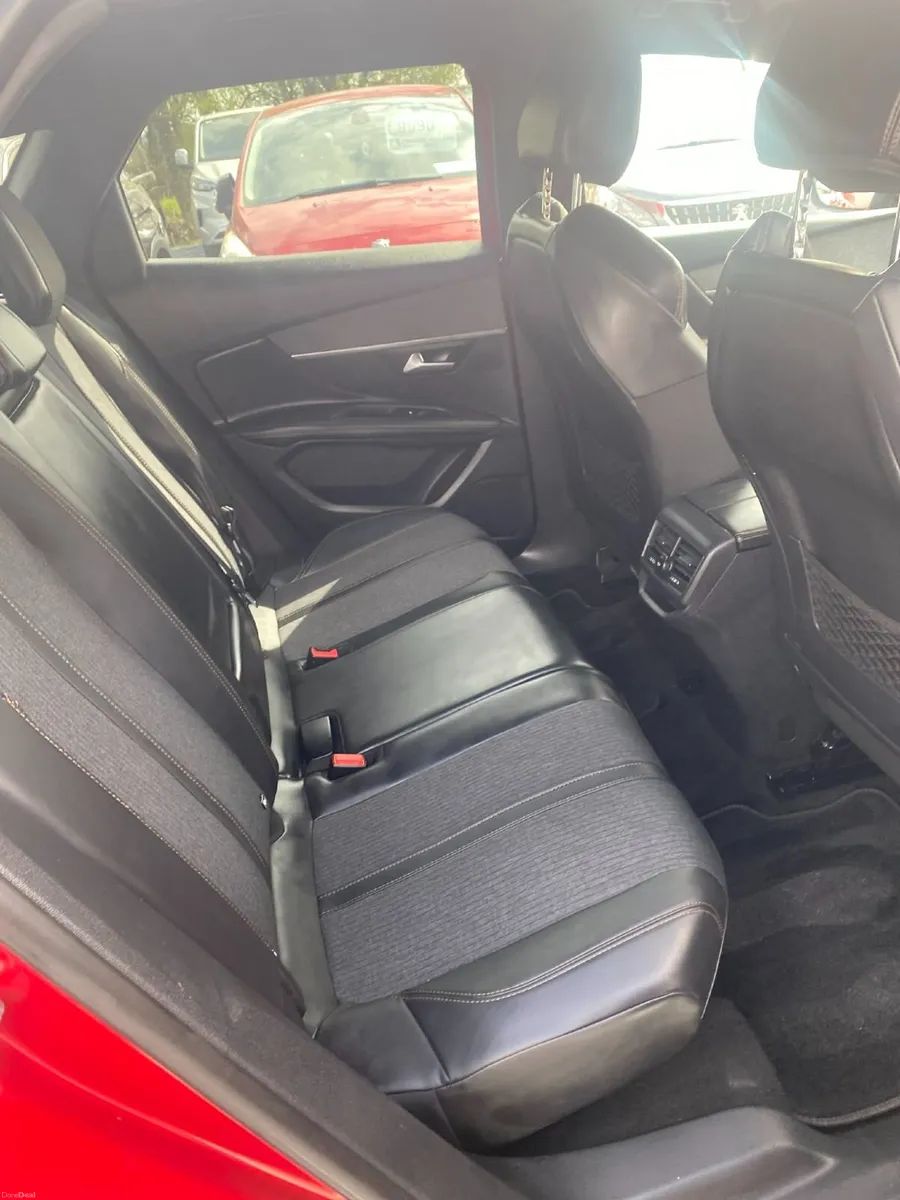 Peugeot 3008 2017 - Image 1