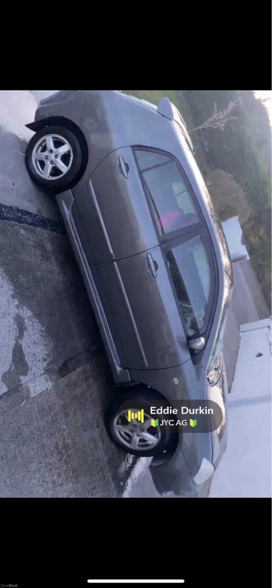 E12 Corolla - Image 3