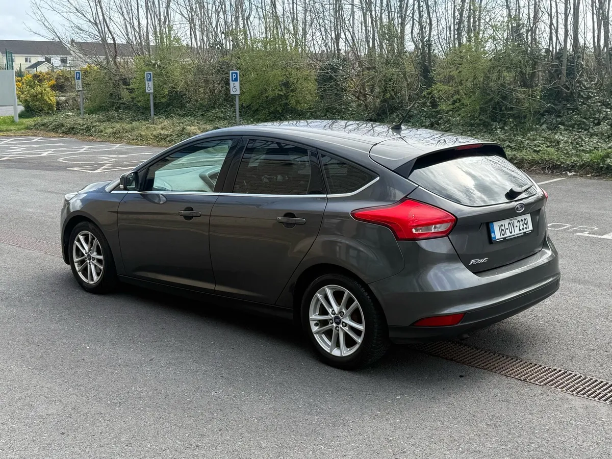 16 Ford Focus ZETEC 1.5TDCI Fresh NCT 12/27 - Image 4