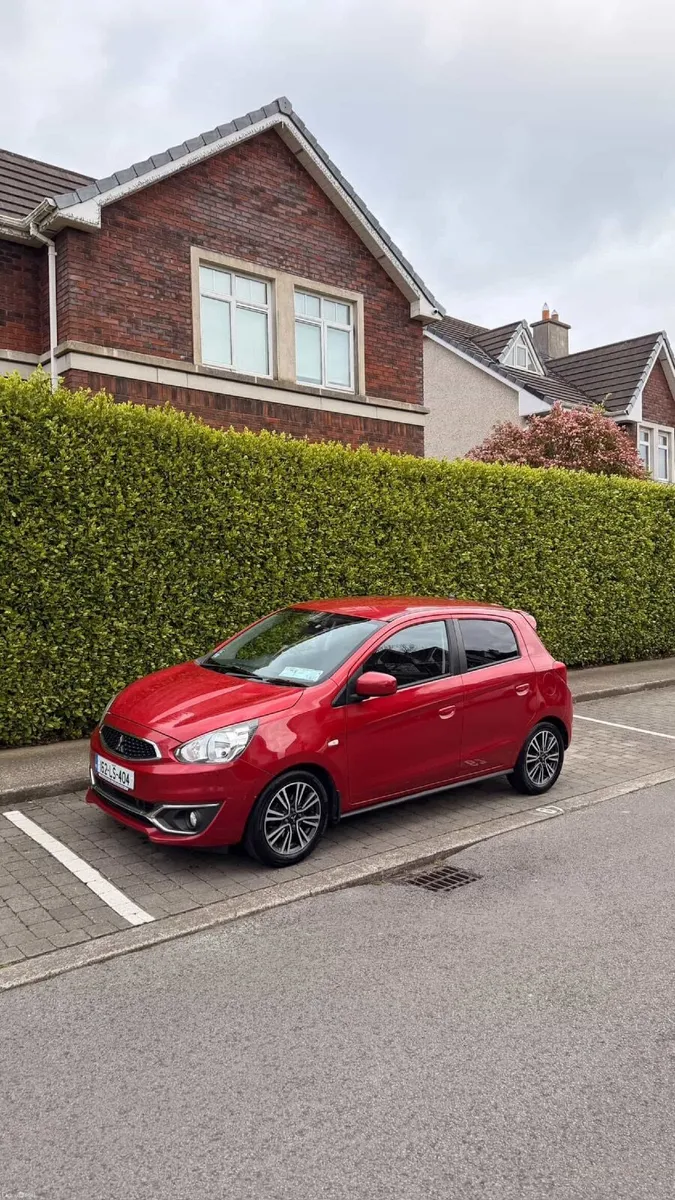 Mitsubishi Space Star 2016 - Image 1