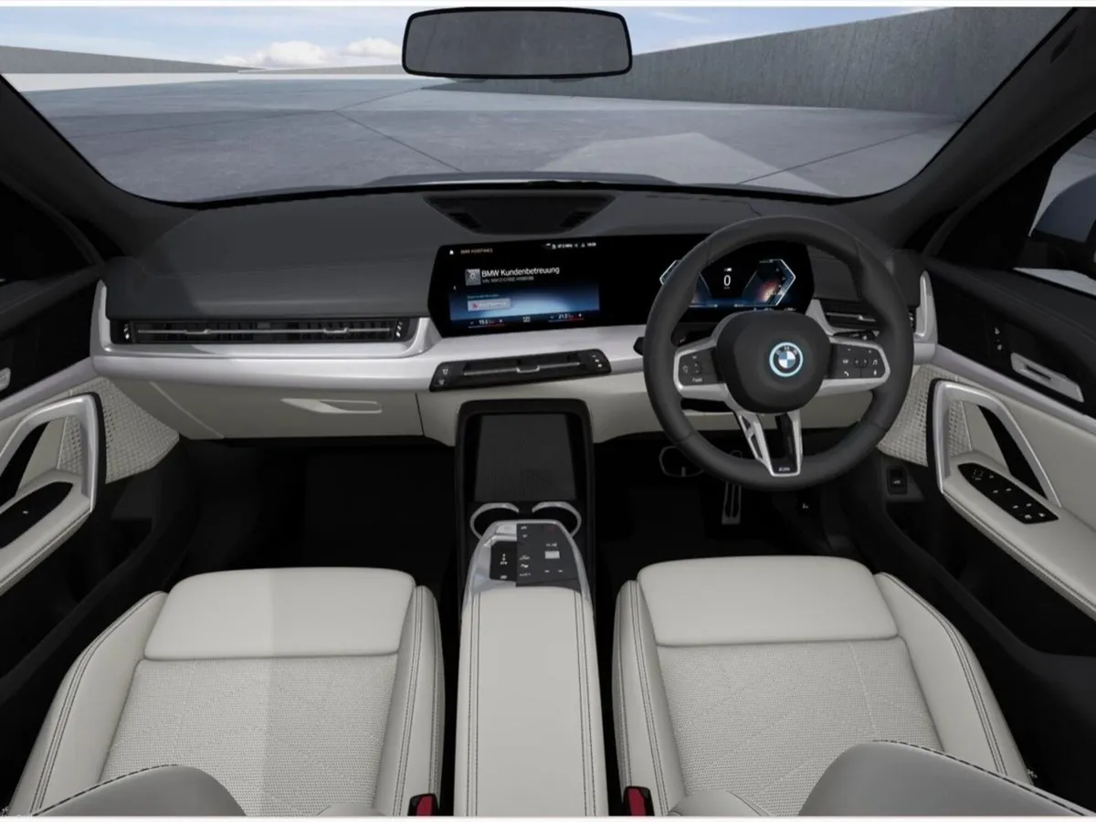 BMW iX1 eDrive20 M Sport - Image 3