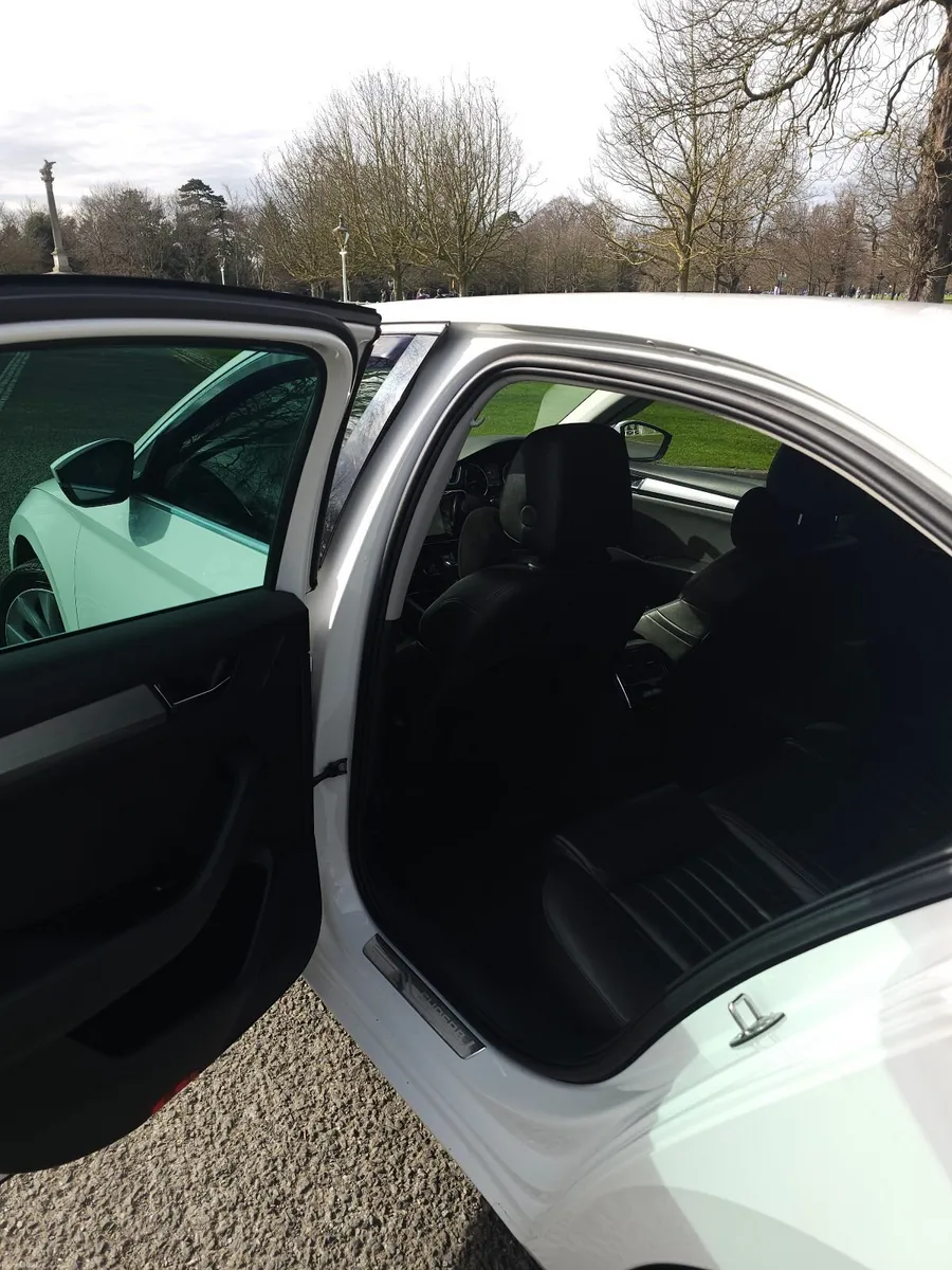 Skoda Superb 2018 - Image 3