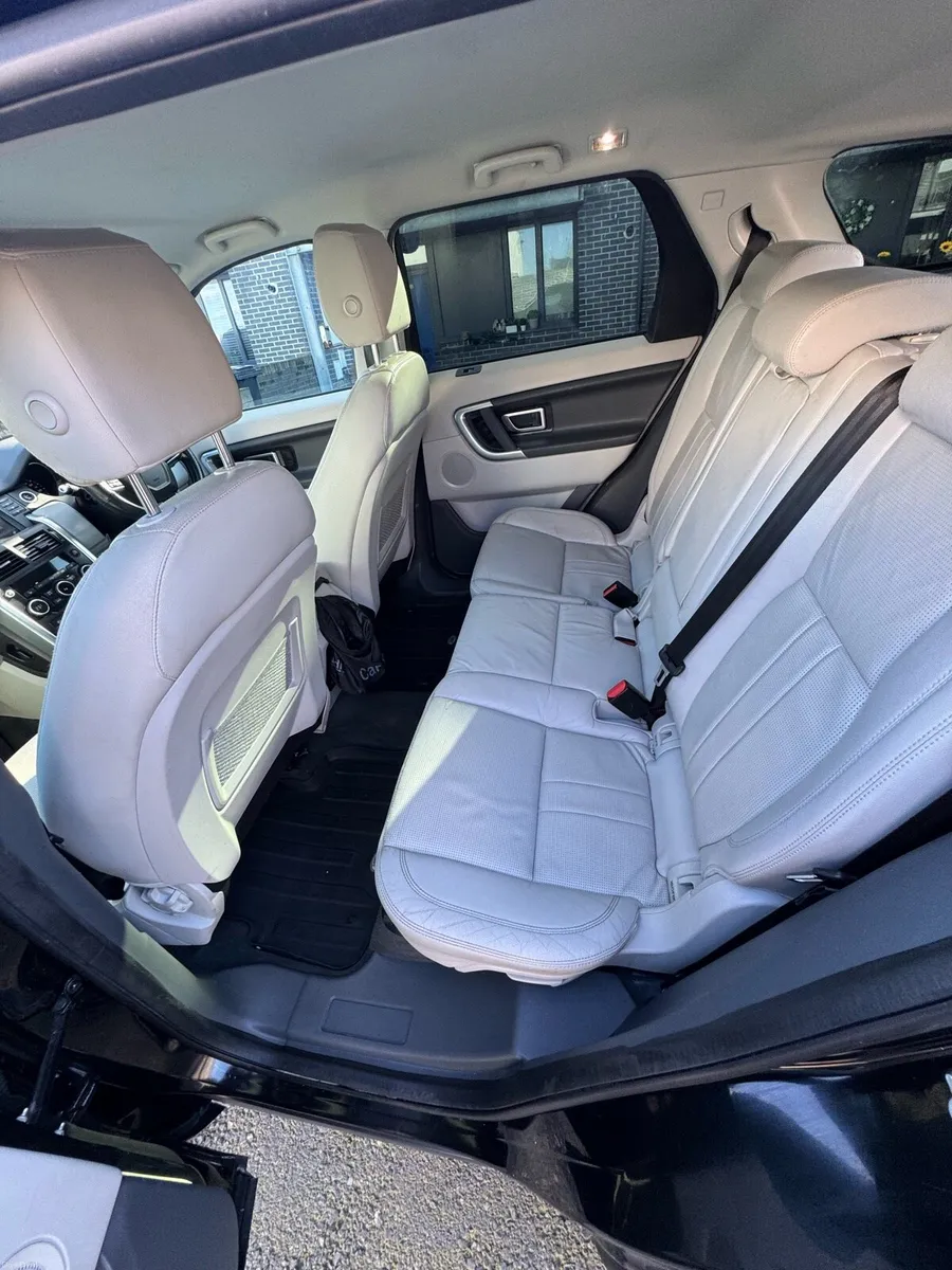 landrover discovery 2018 - Image 2