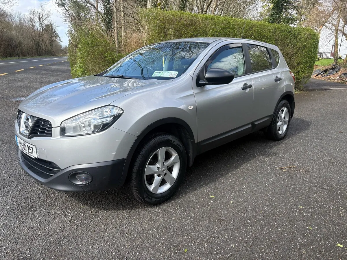 2013 Nissan Qashqai - Image 1