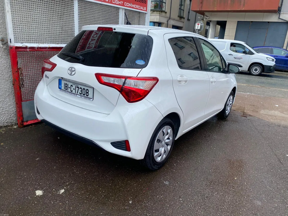 Toyota Vitz 2018 - Image 3