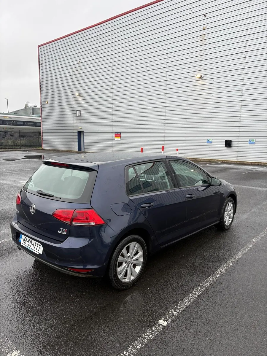 2016 Volkswagen Golf 1.6 TDI – Excellent Condition - Image 4
