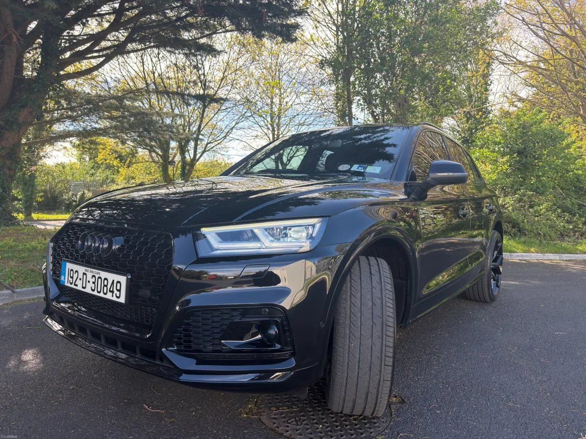 Audi Q5 - Image 2