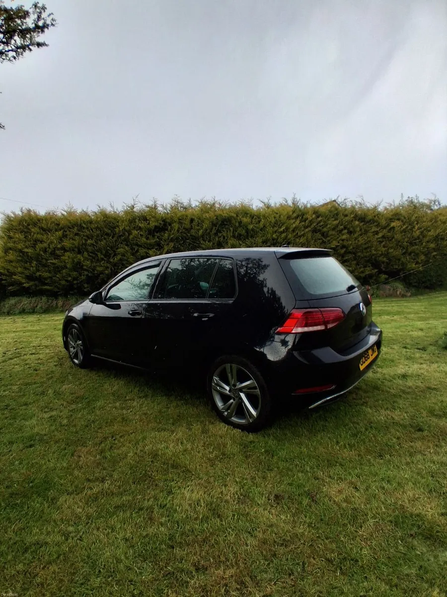 Volkswagen Golf 2019 - Image 2