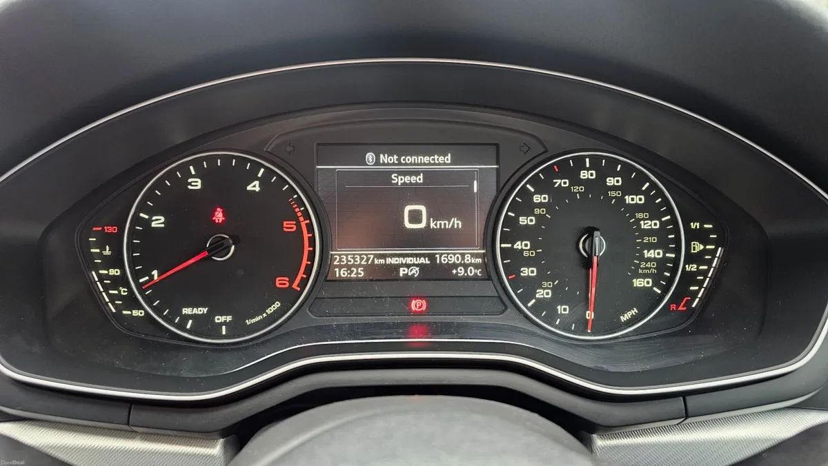 Audi A4 B9 2016 Automatic - Image 4