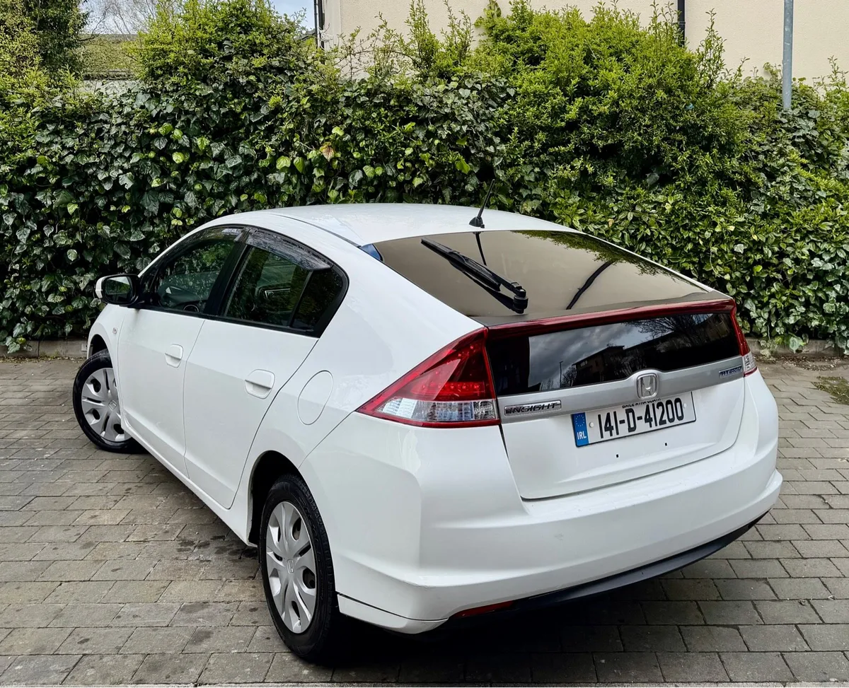 €4,850 2014 Honda Insight 1.3 Hybrid Auto New Nct - Image 4
