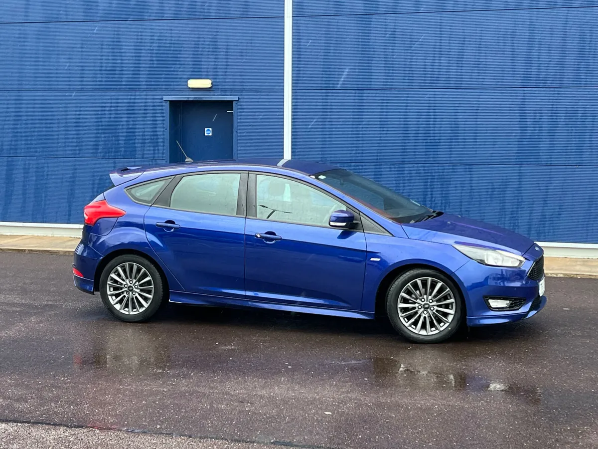 Ford Focus 2017 ST line €40 per week - Image 4
