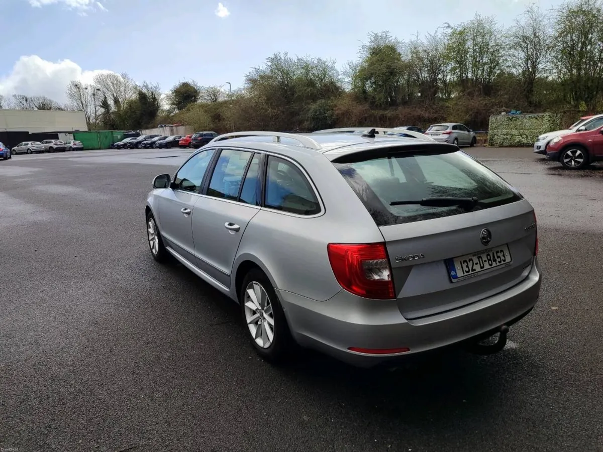 Skoda Superb - Image 4