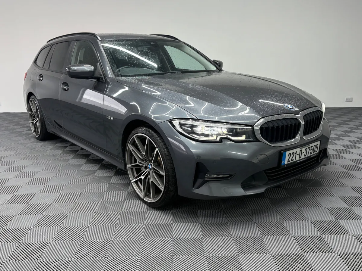 BMW 330E SE Pro Estate 2.0 Phev 2022 - Image 1