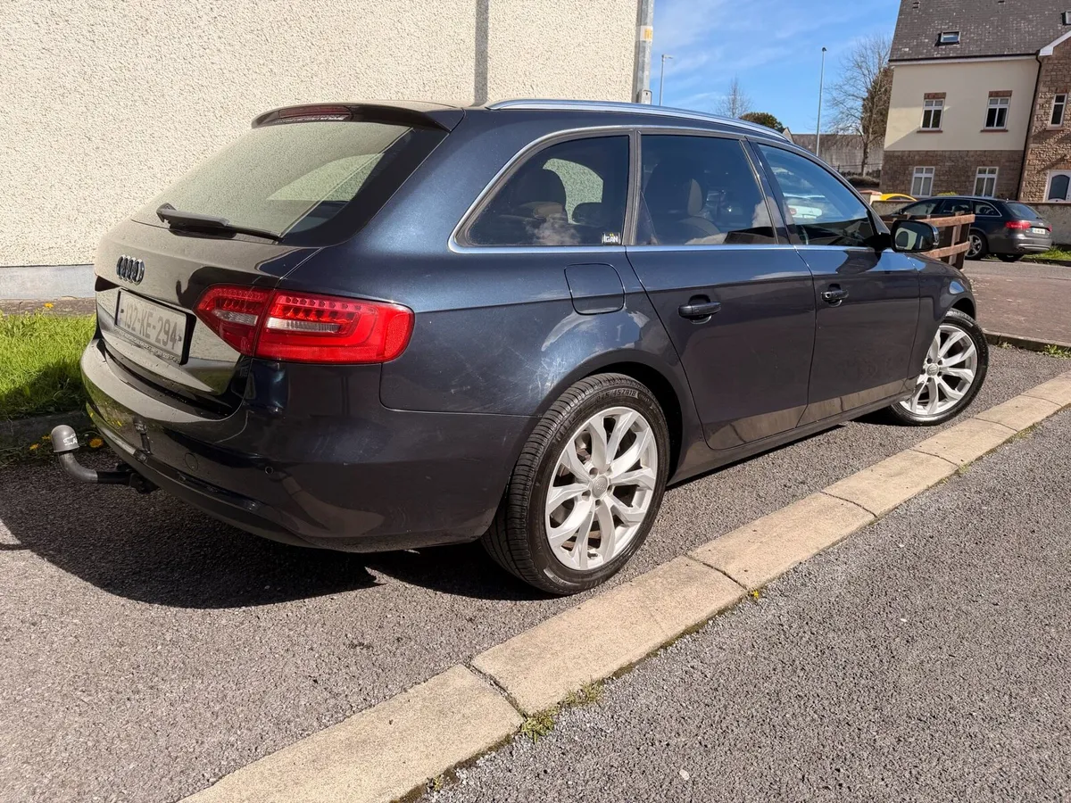 Audi a4 estate 2.0tdi auto quattro - Image 2