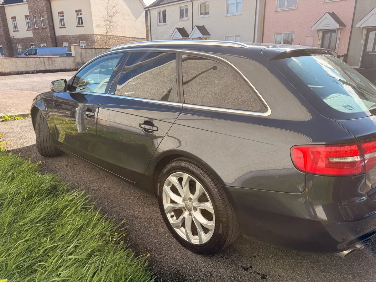 Audi a4 estate 2.0tdi auto quattro - Image 4