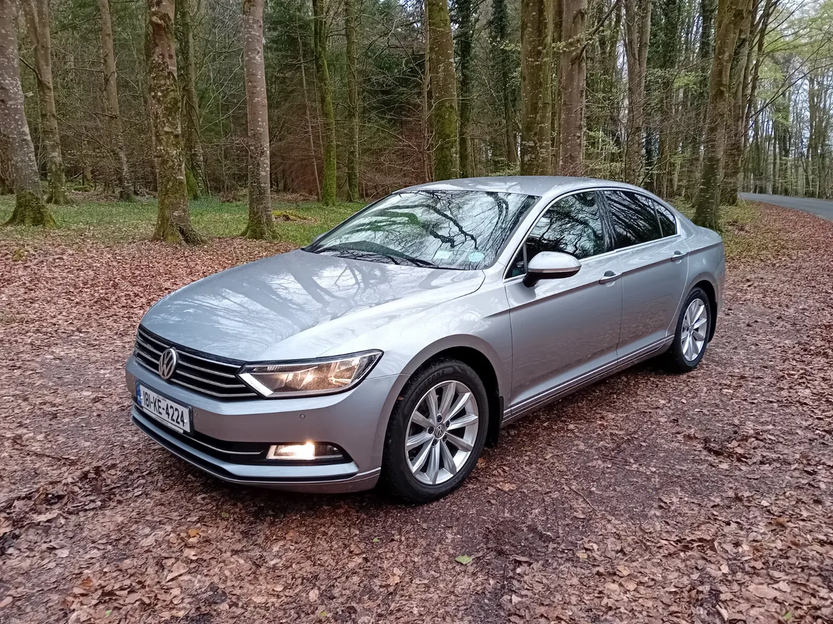 181 VW PASSAT 1.6 TDI 120 BHP COMFORTLINE - Image 1