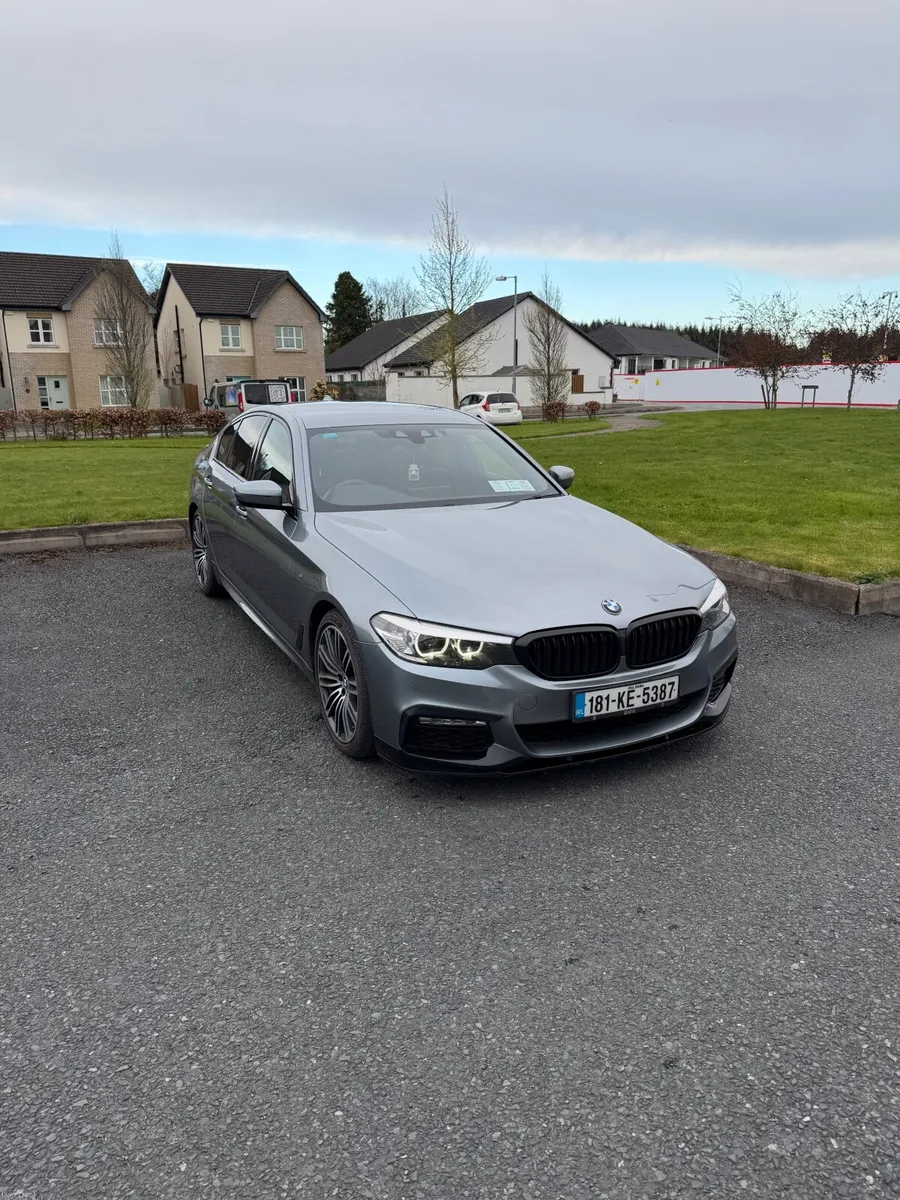 BMW 5-Series 2018 - Image 1