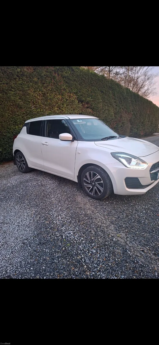 Suzuki Swift 1.2 Mild Hybrid 2022 - Image 1