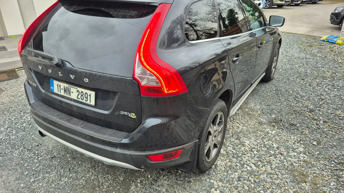 2011 Volvo XC60 2.0D DRIVE LUX LEATHER - Image 4