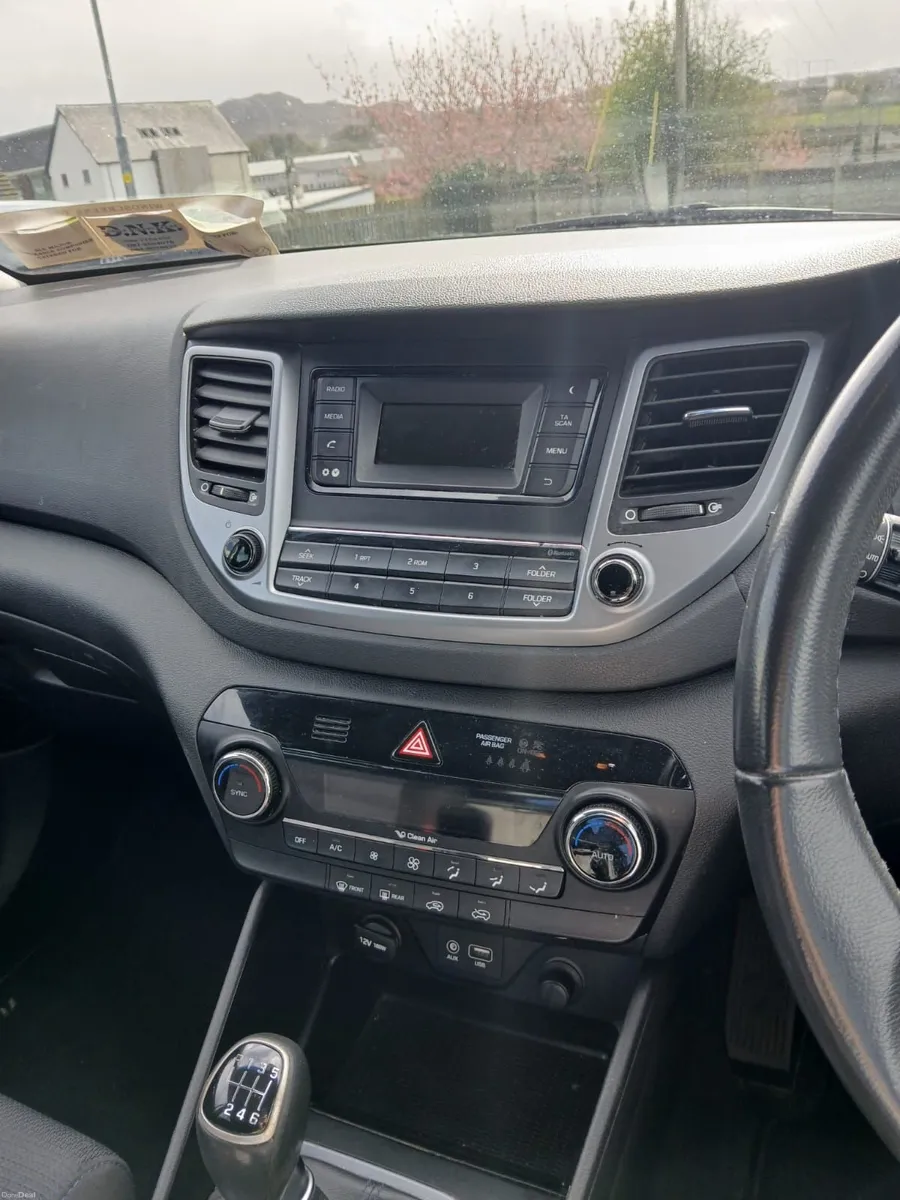 Hyundai Tucson 2018 - Image 2