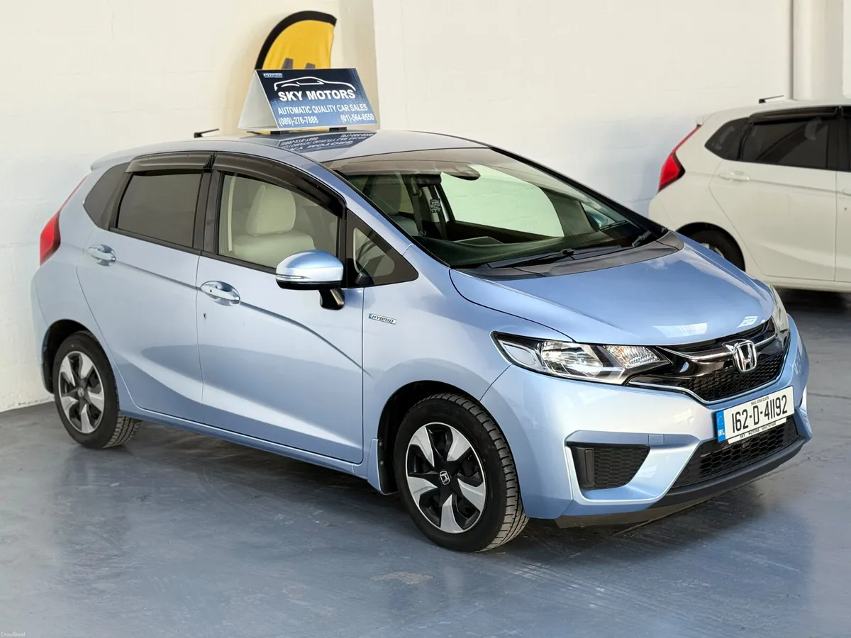 2016 Honda Fit 1.5 Hybrid Automatic,49K Miles - Image 3