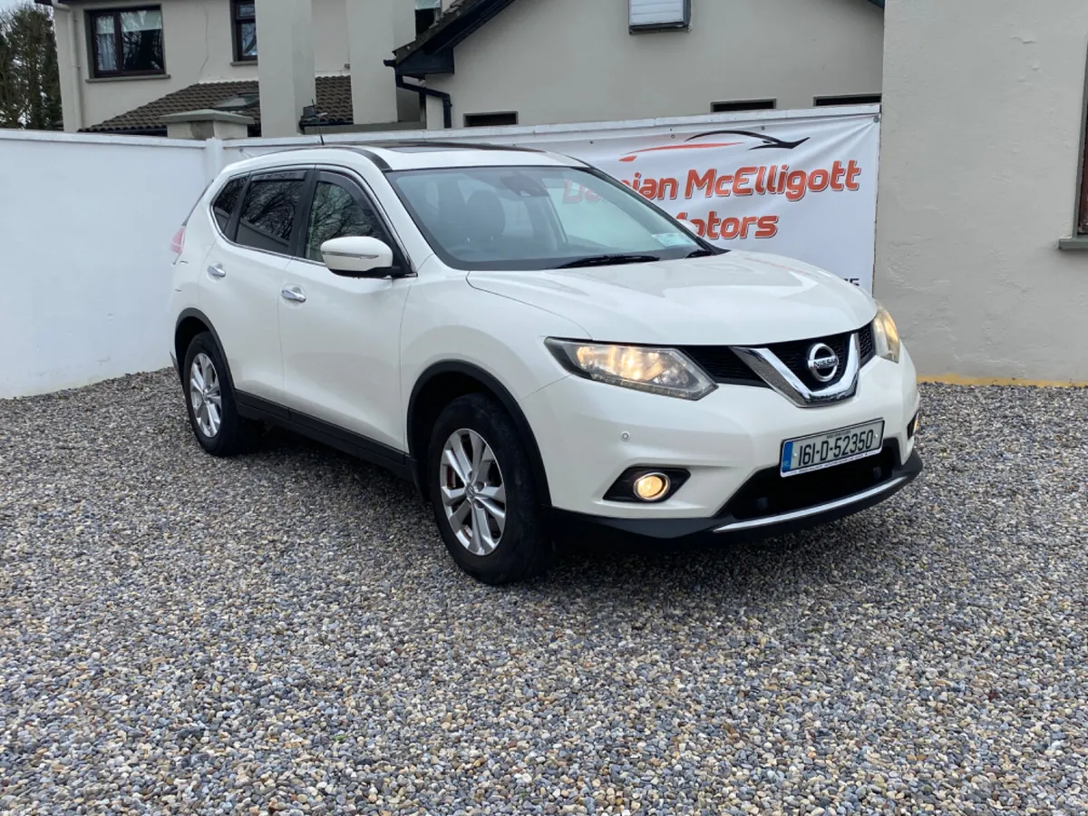 2017 Nissan X-Trail 7 Seater - Image 1