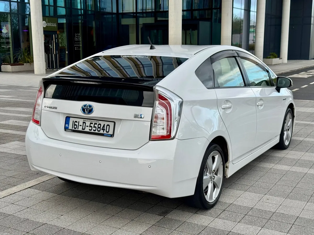 2016 Toyota Prius ✅New NCT-for 2 years”LOW MILEAGE - Image 4