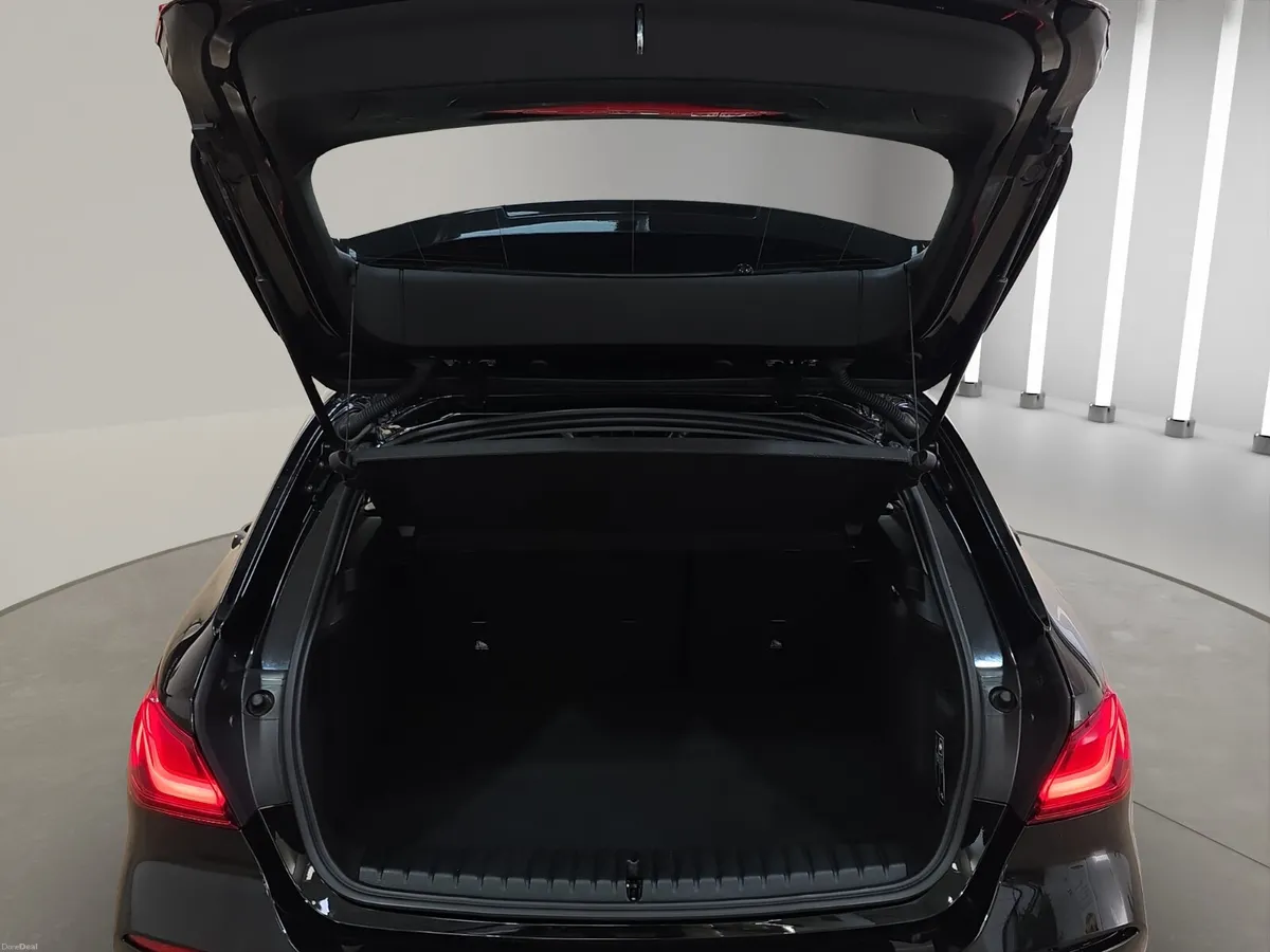 BMW 1-Series 2020 - Image 4