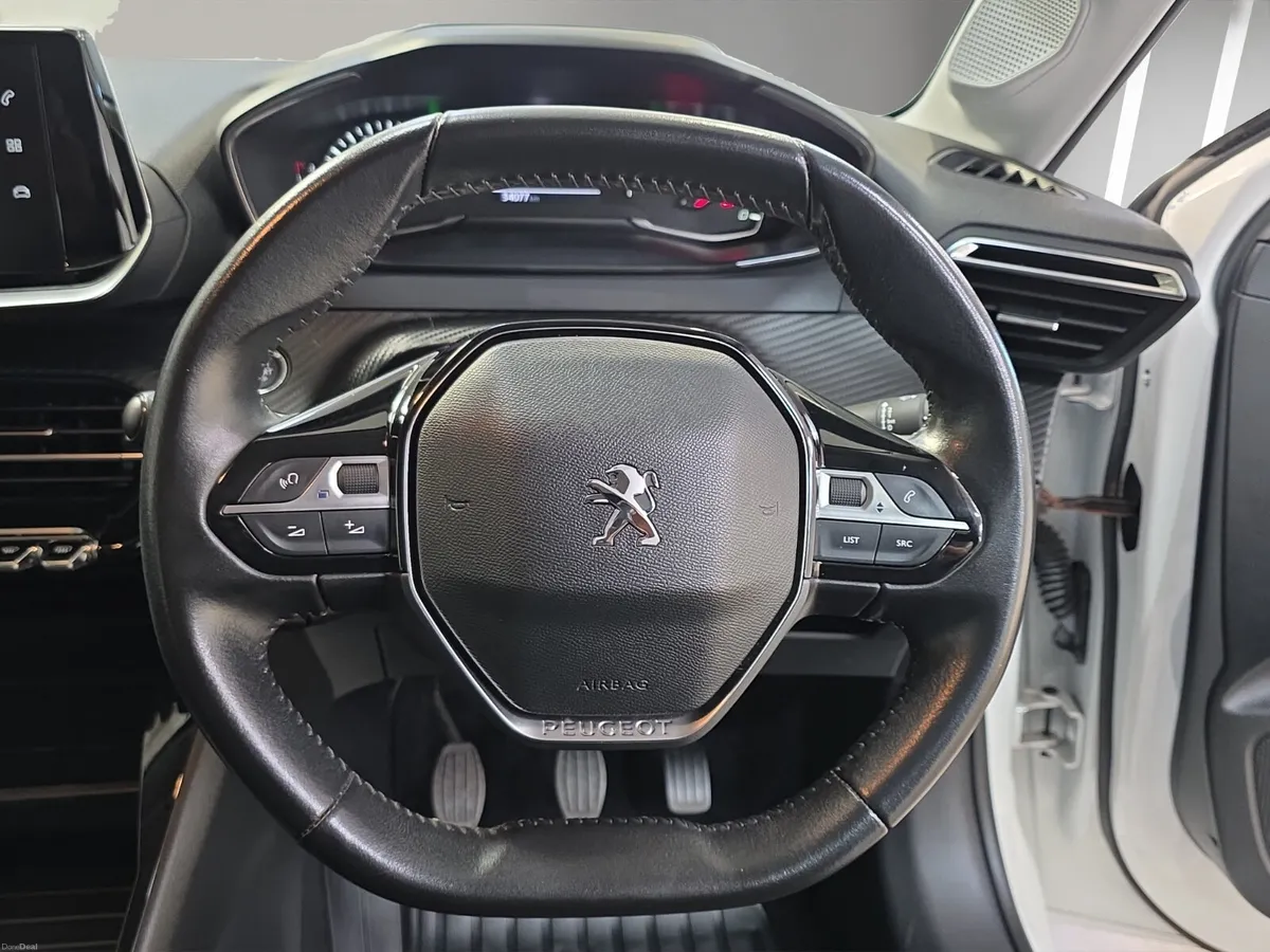 Peugeot 208 2020 - Image 2