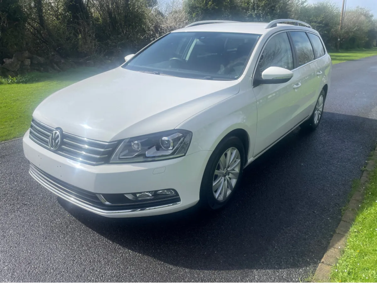 Volkswagen Passat Estate 1.4 auto - Image 2