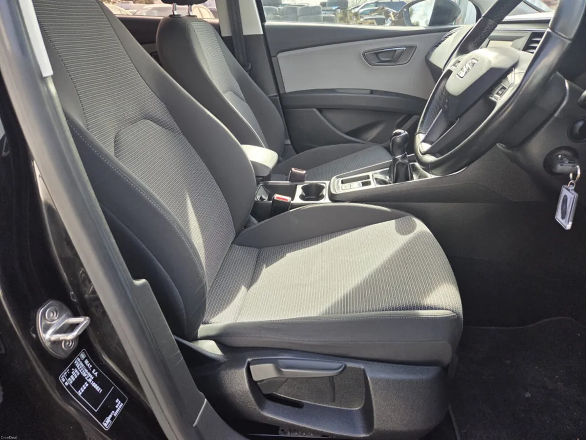 SEAT Leon ST PA 1.6 TDI 115HP SE 5DR ESTATE - Image 4