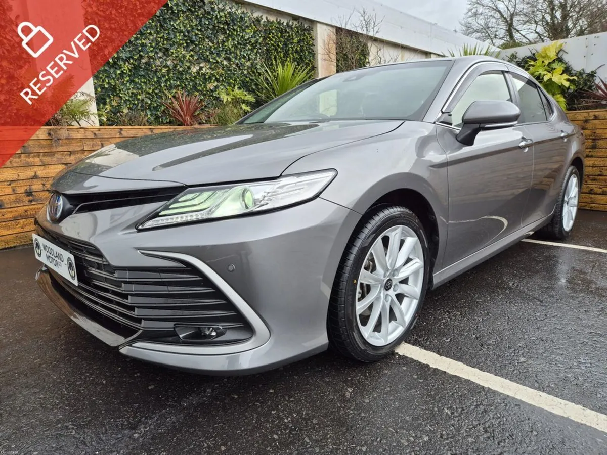 Toyota Camry 2.5 HYBRID / X SPEC / LOW MILEAGE / T - Image 1
