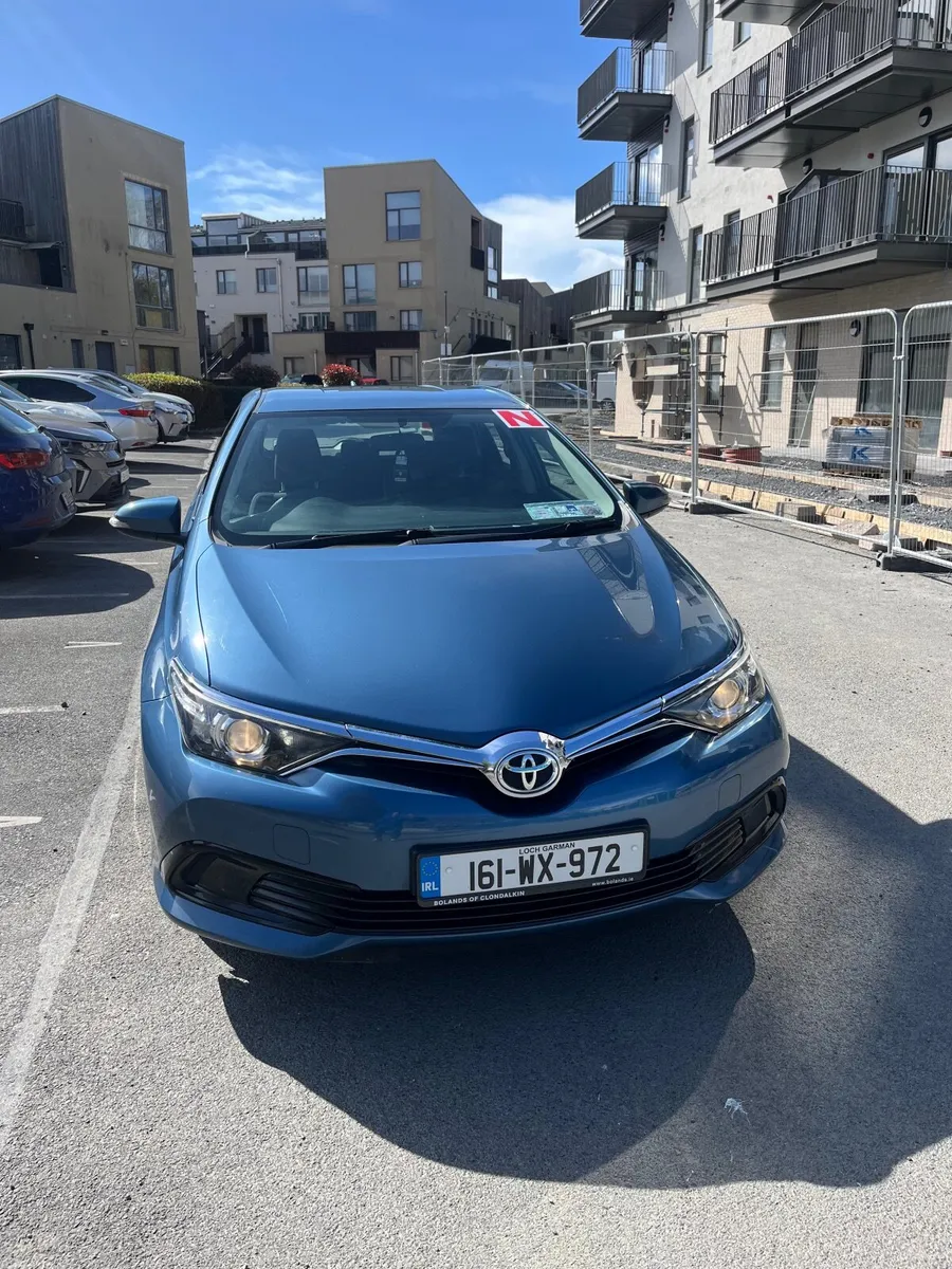 Toyota Auris 2016 - Image 1