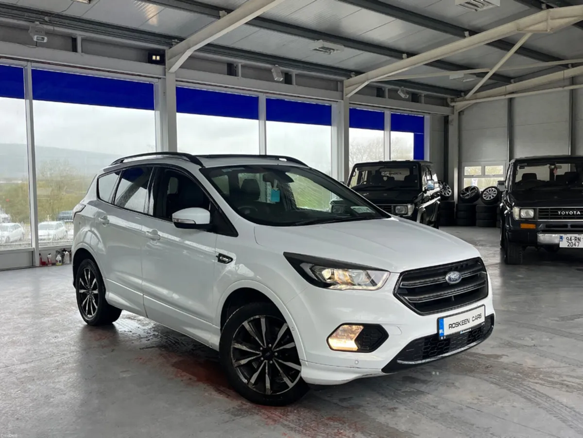 Ford Kuga 1.5 TDCI 120PS FW FWD 4DR ST-LINE - Image 4
